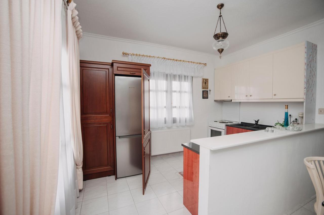 فيلا Mythic House ليبتوكاريا المظهر الخارجي الصورة