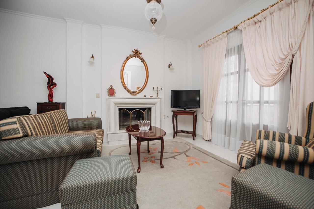 فيلا Mythic House ليبتوكاريا المظهر الخارجي الصورة