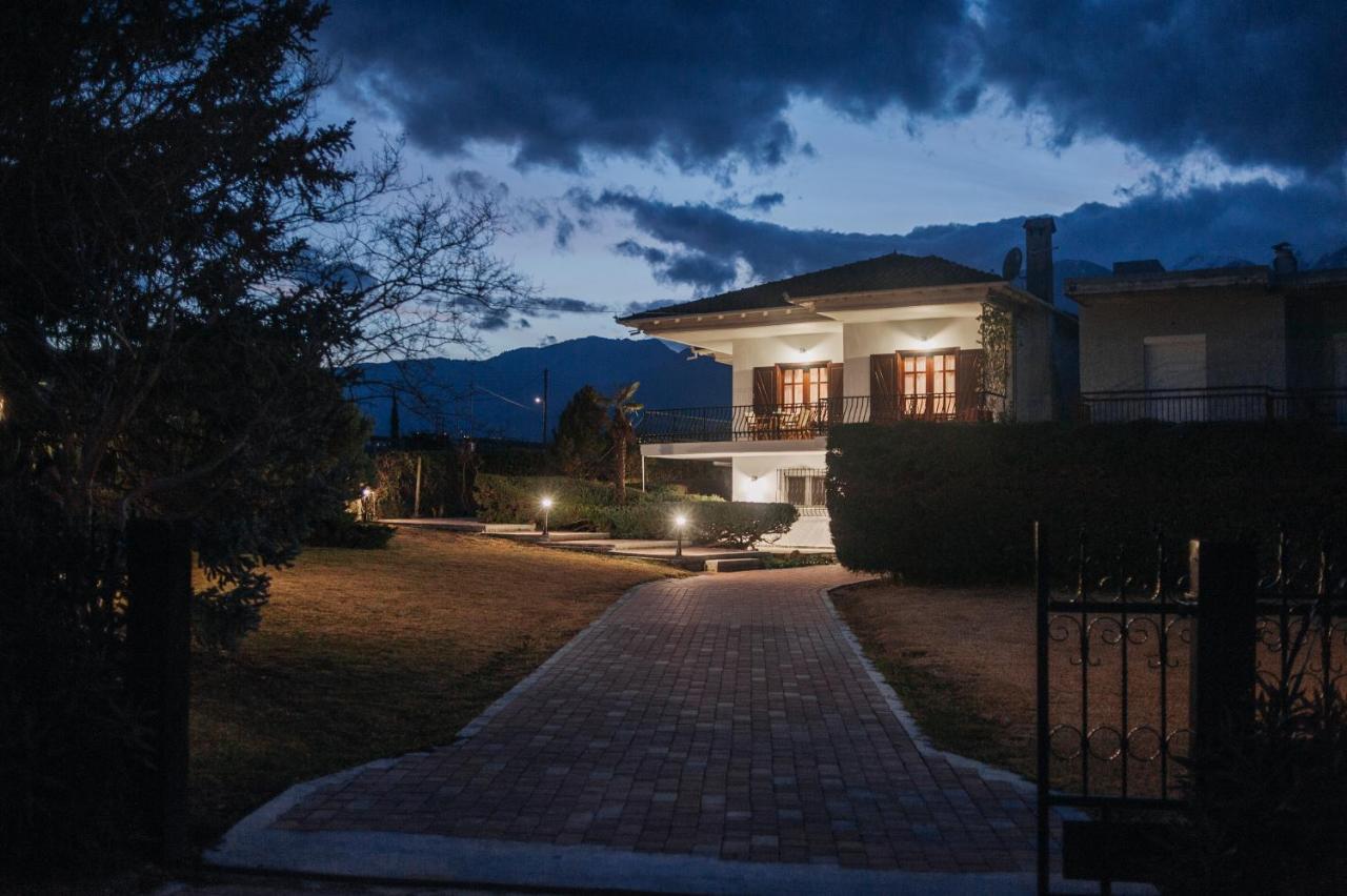 فيلا Mythic House ليبتوكاريا المظهر الخارجي الصورة