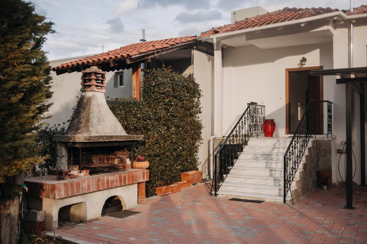 فيلا Mythic House ليبتوكاريا المظهر الخارجي الصورة