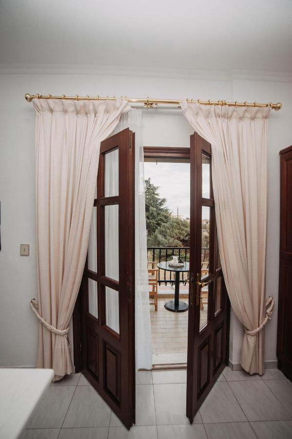 فيلا Mythic House ليبتوكاريا المظهر الخارجي الصورة